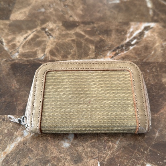 YSL Coin Purse - Picture 4 of 8